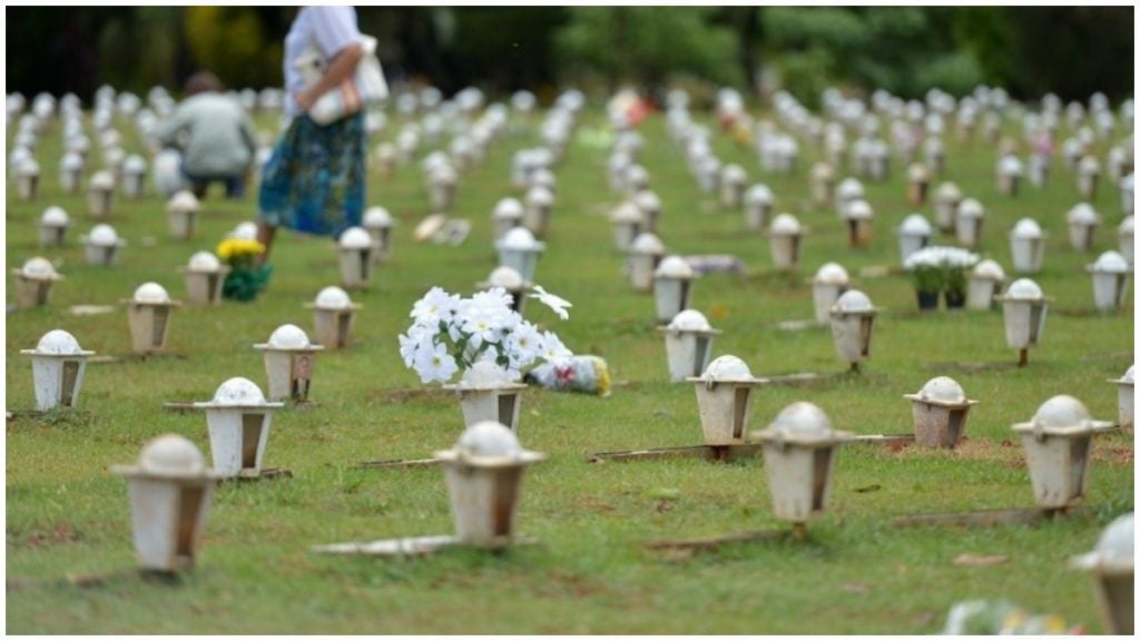 'Frouxo': Funcionário de funerária em MG será indenizado por sobreaviso e humilhações