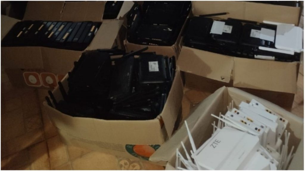 Foram apreendidos 4 mil aparelhos de internet