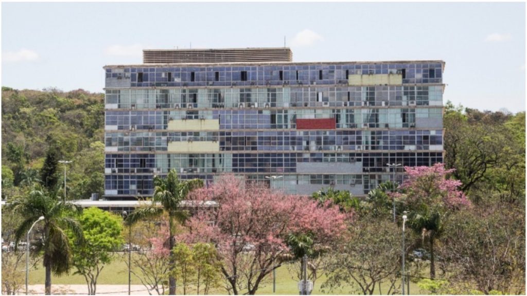 Núcleo de Acessibilidade e Inclusão da UFMG ainda não tomou providencias
