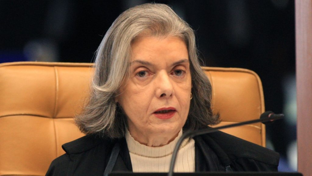 Cármen Lúcia