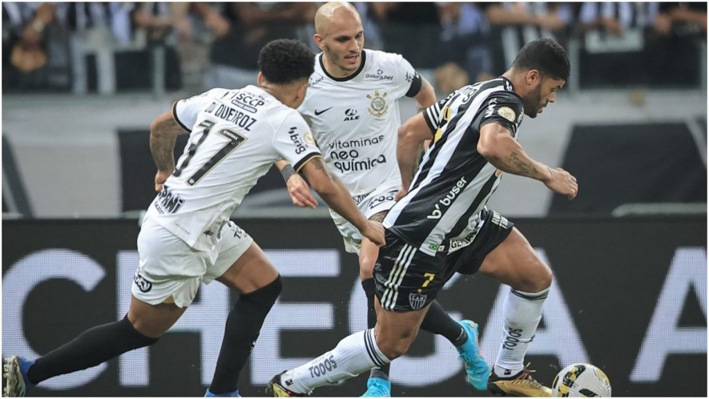 galo corinthians futebol