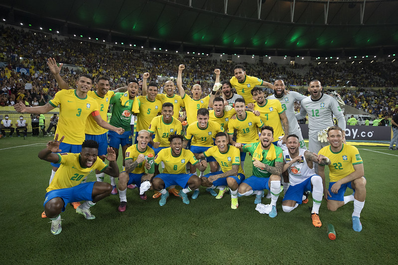 Brasil divulga foto oficial da Copa do Mundo do Qatar - 18/11/2022 -  Esporte - Folha