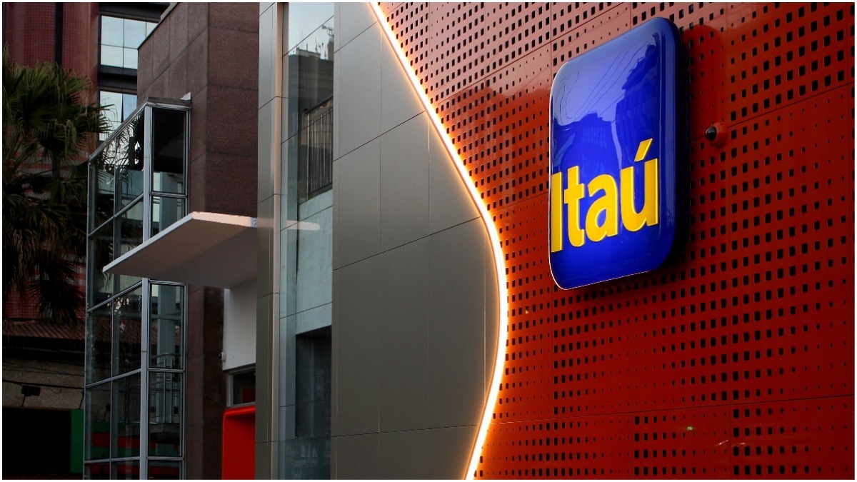 itau