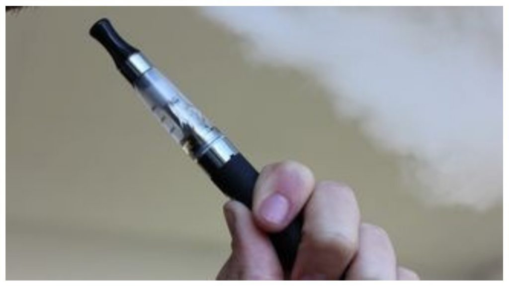 ministério da justiça suspende venda cigarros eletrônicos