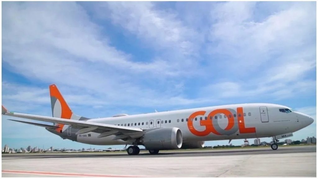 avião da gol faz pouso de emergencia em confins