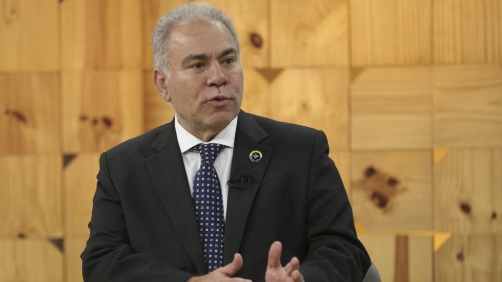 vacina ministro