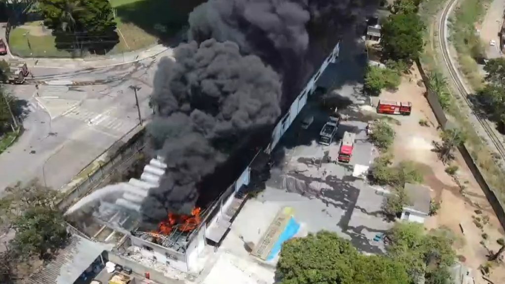 Incêndio em Contagem