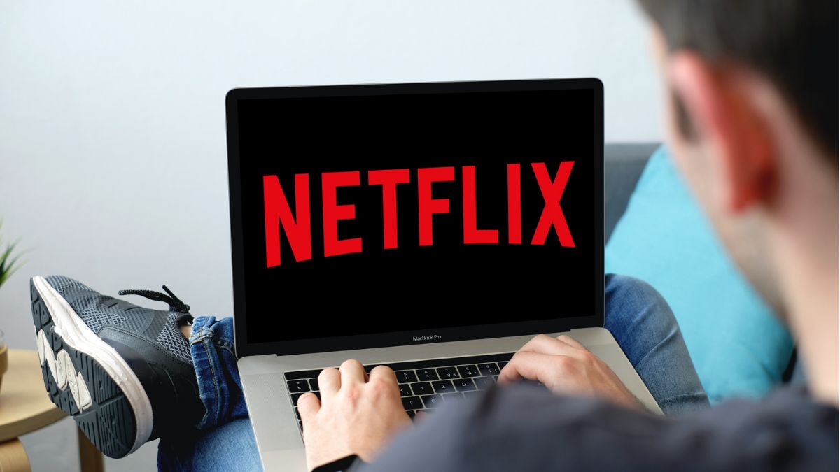 Netflix anuncia cobrança extra por compartilhamento de senhas no Brasil