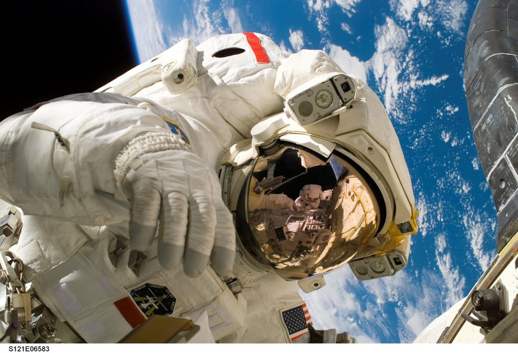 Astronauta no espaço