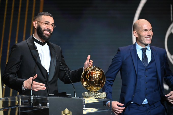 Ronaldo é o melhor jogador de todos os tempos”, diz Benzema