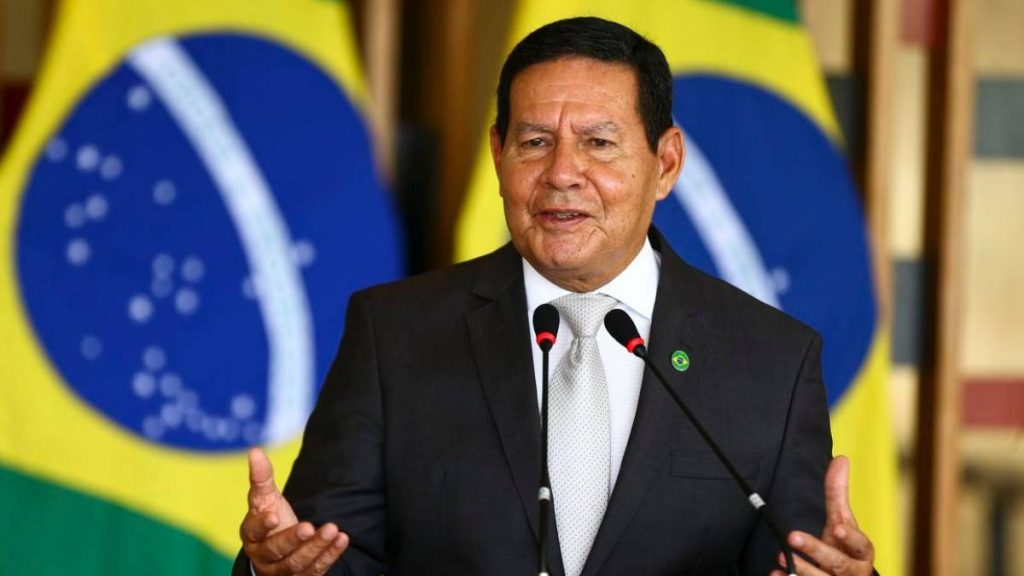 hamilton mourão