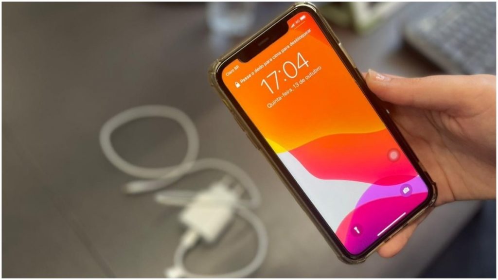 iphone sem carregador