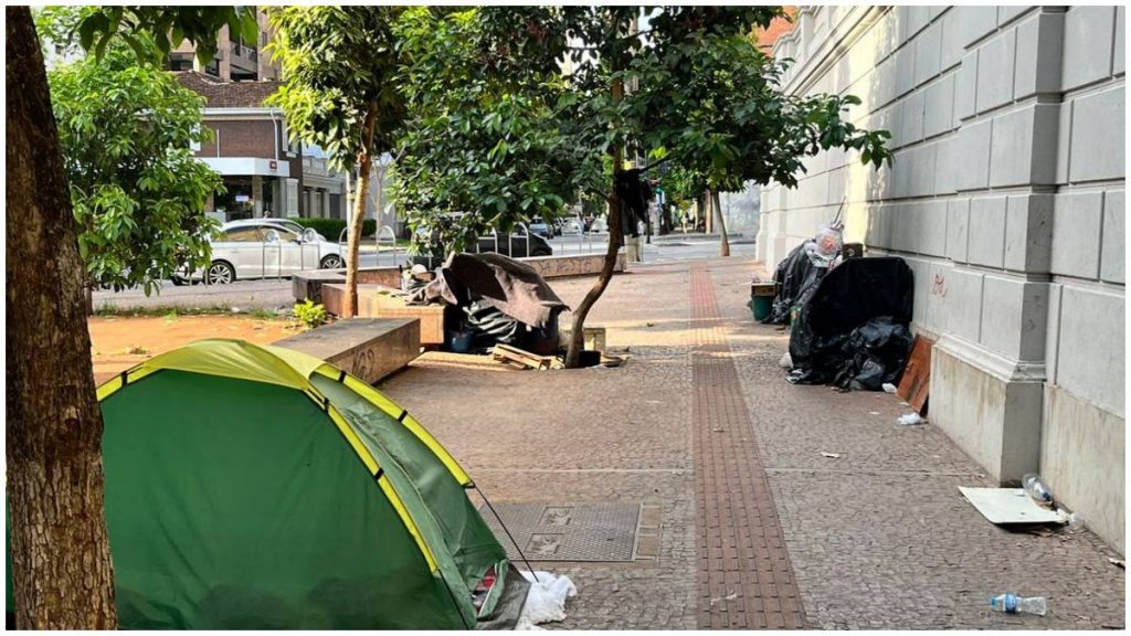 população de rua em bh