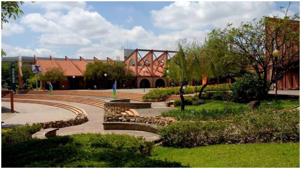 ufmg divulga nota sobre cortes orçamentários