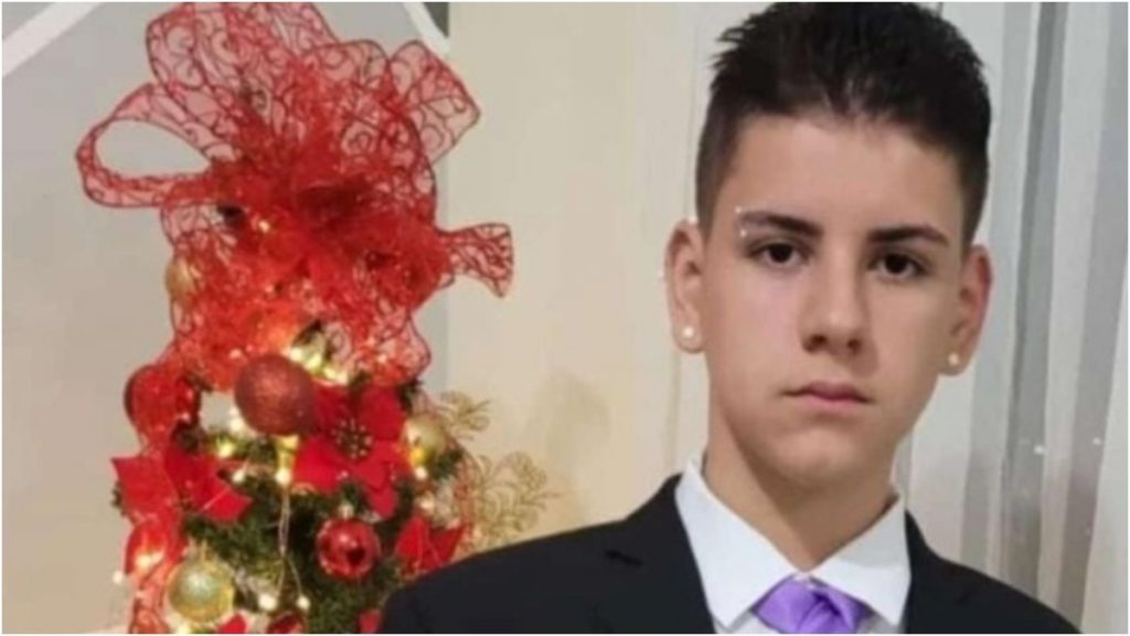 família pede ajuda adolescente desaparecido