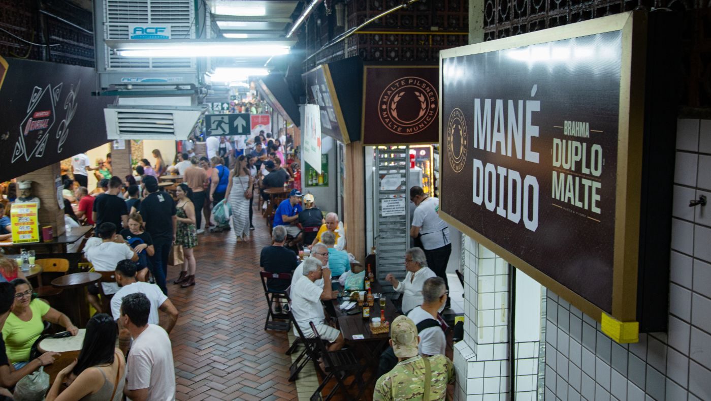 Bar Mané Doido, no Mercado Central de BH, serve petiscos mais tradicionais da cidade
