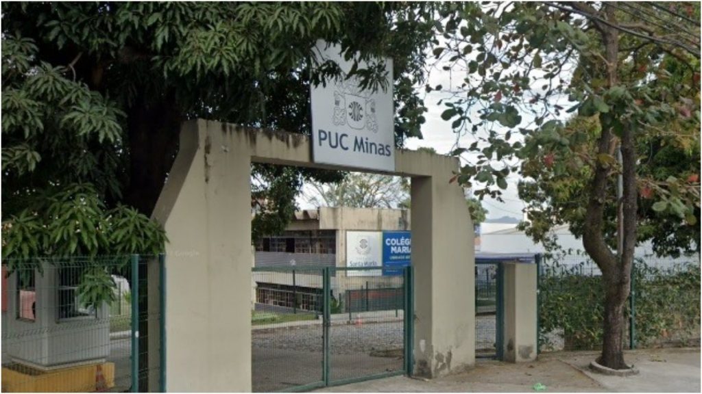 professor puc betim