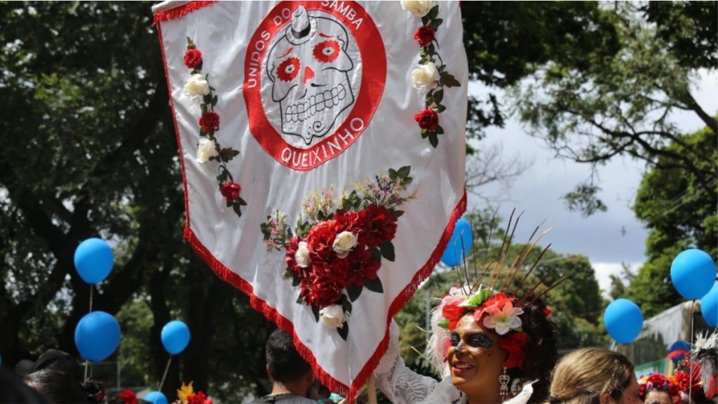estandarte bloco samba queixinho