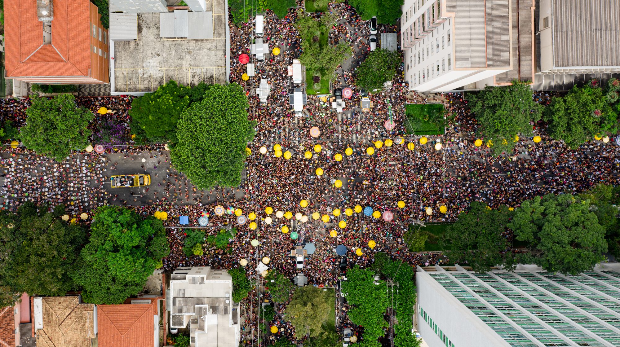 50 mil pessoas curtiram ao som da bateria Juventude Bronzeada no Carnaval de 2020