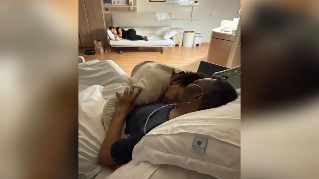 Pelé e filha no hospital