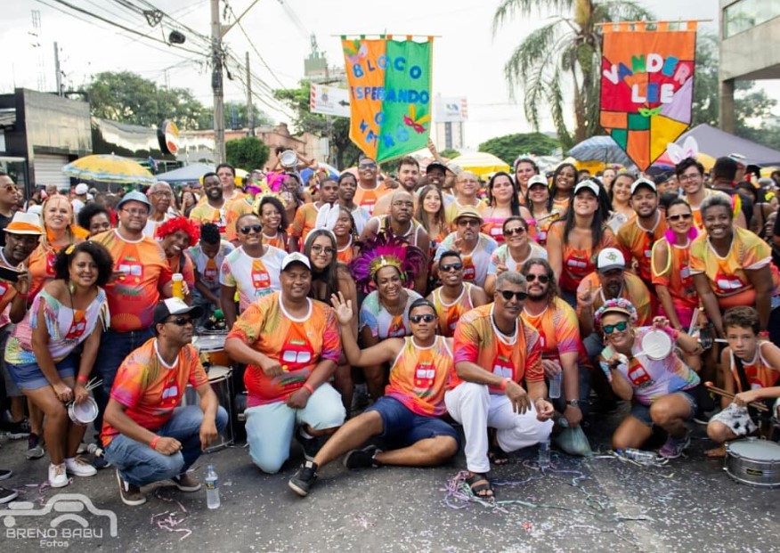 Está chegando a hora: Bloco de carnaval os D'SKOLADOS - Me