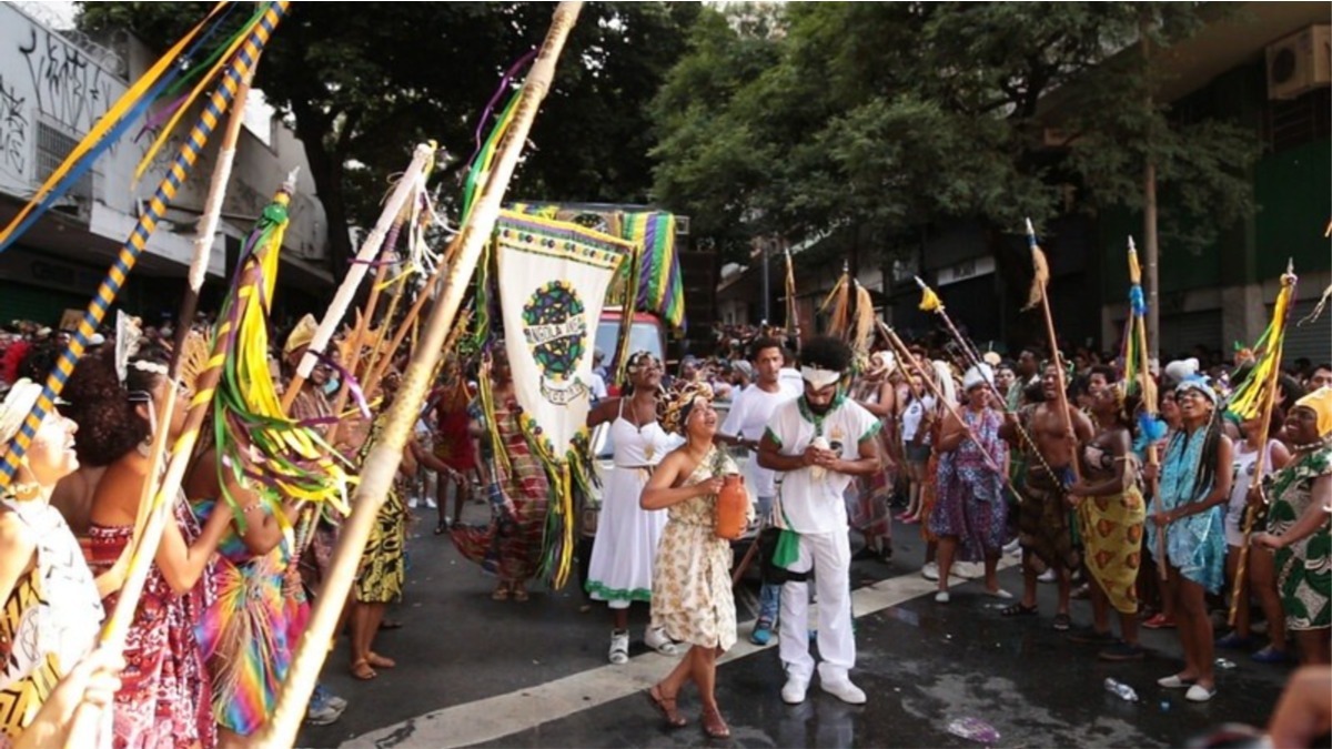 Carnaval em BH: alta em despesas pressiona blocos - 16/02/2023 - Cotidiano  - Folha