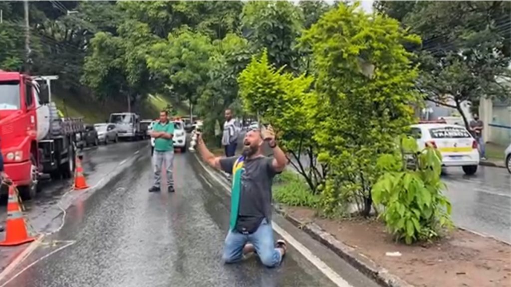 manifestantes raja bh