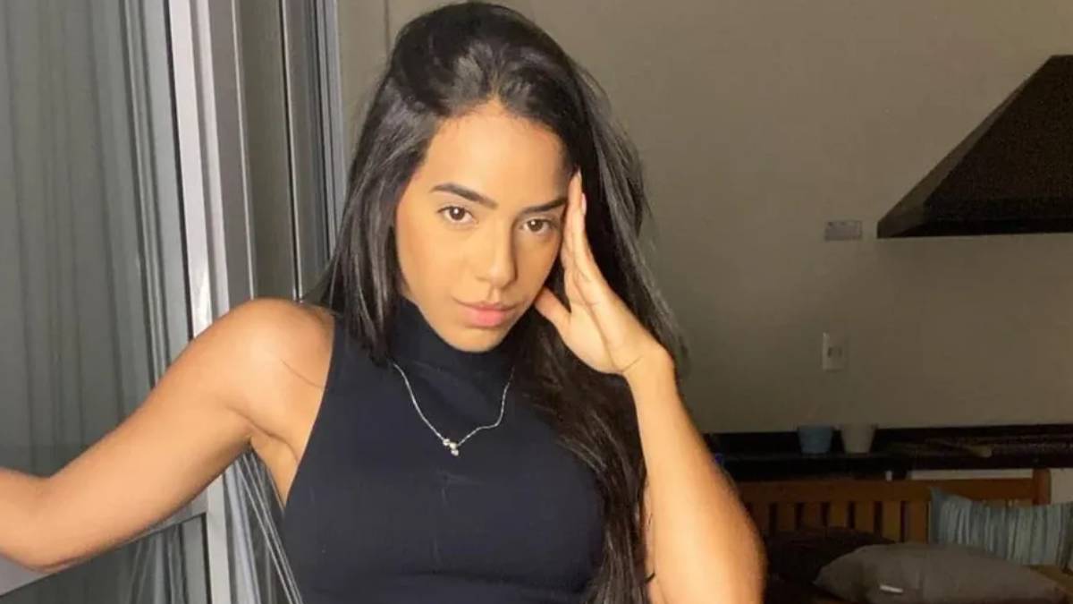 Fotos de mirella santos