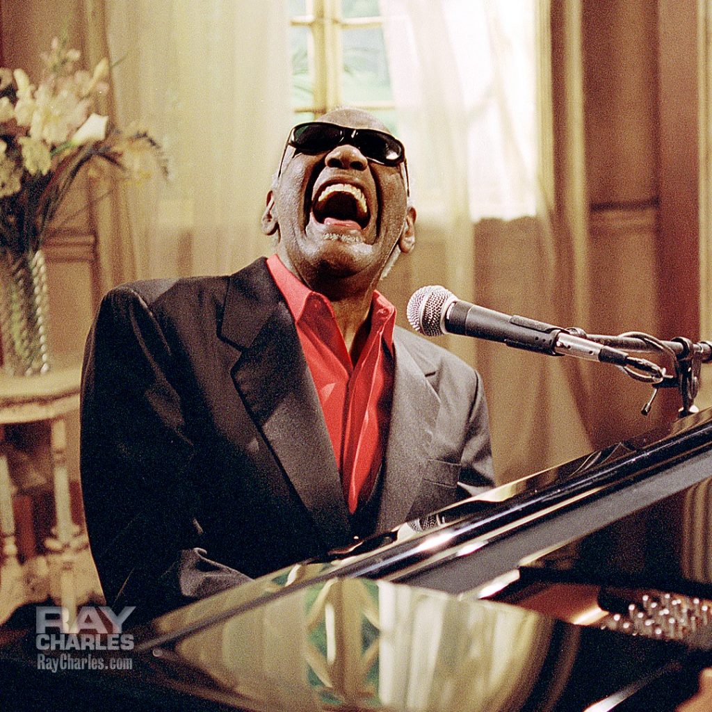 Ray Charles está entre os 10 melhores cantores do mundo