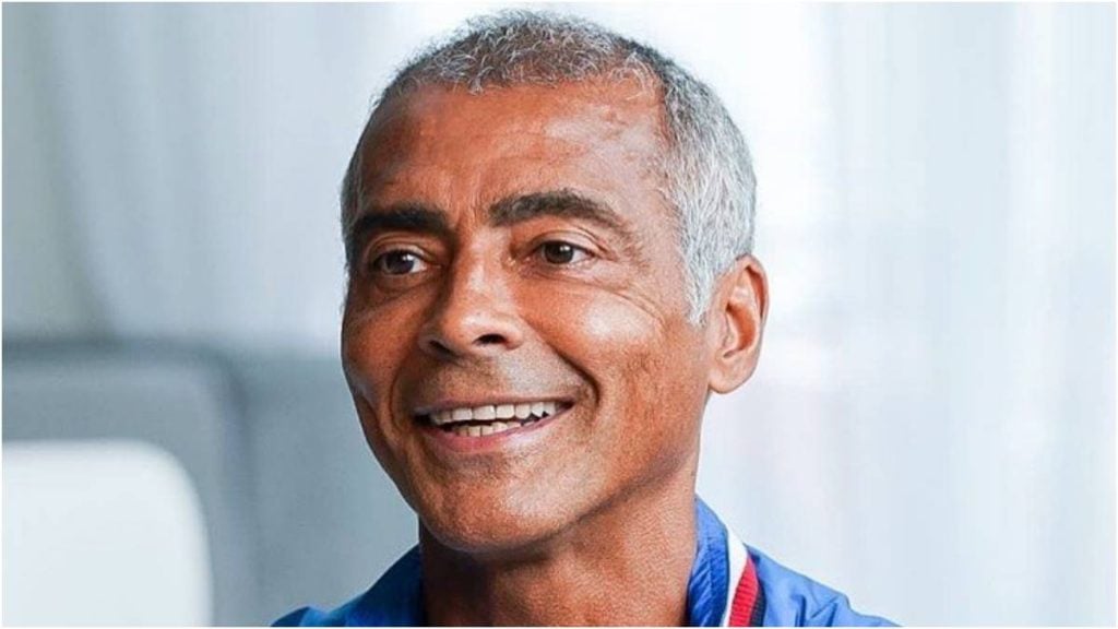 romário xinga seguidora