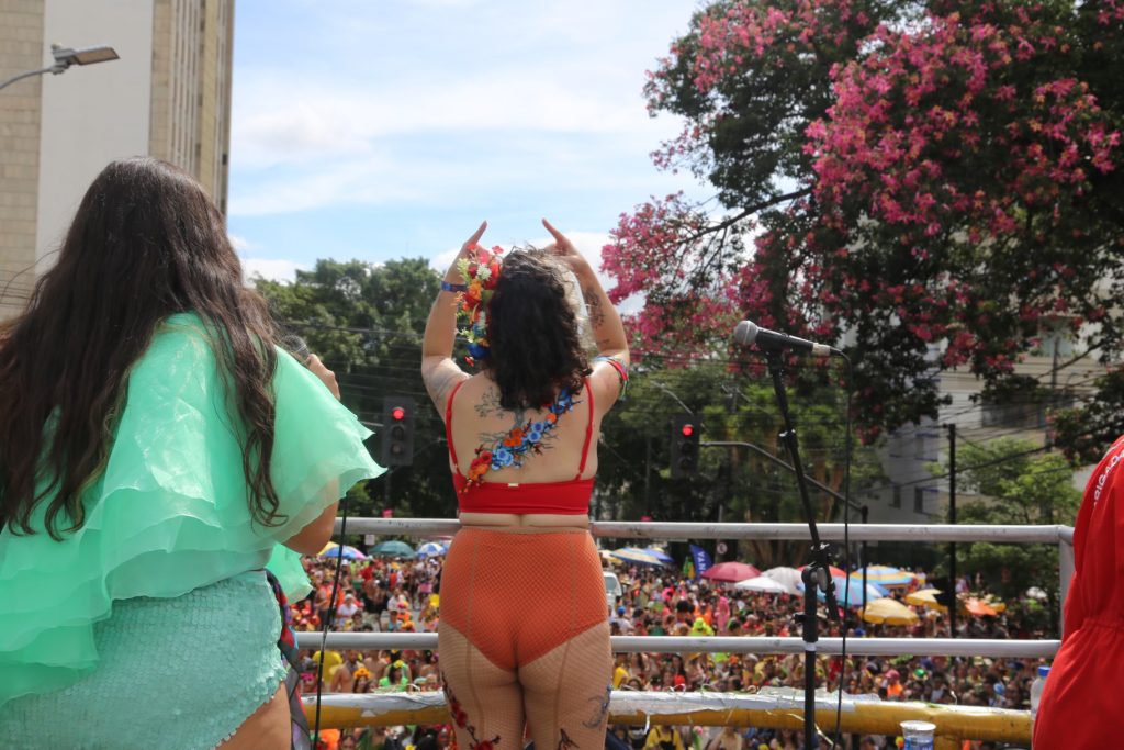 Foto do bloco Abalô-caxi, do Carnaval de BH