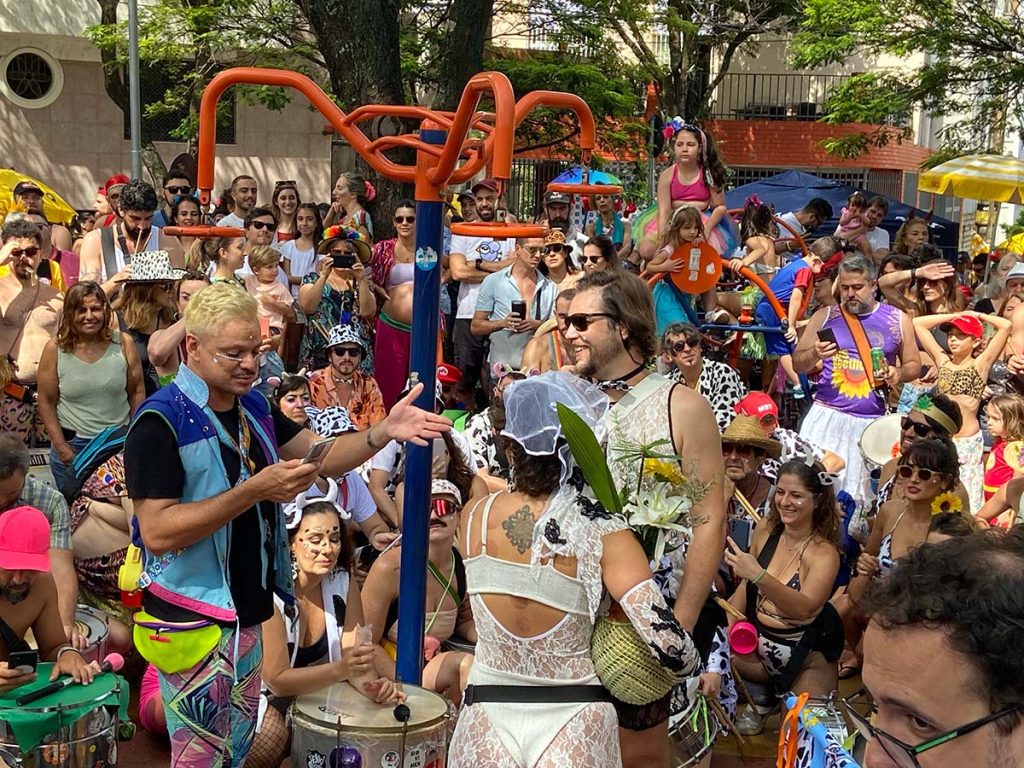 Casamento no bloco Mamá na Vaca está entre momentos marcantes do Carnaval de BH em 2023