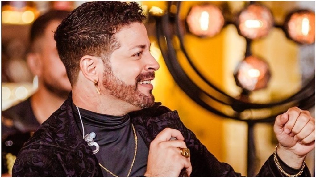 Matheus cantor sertanejo