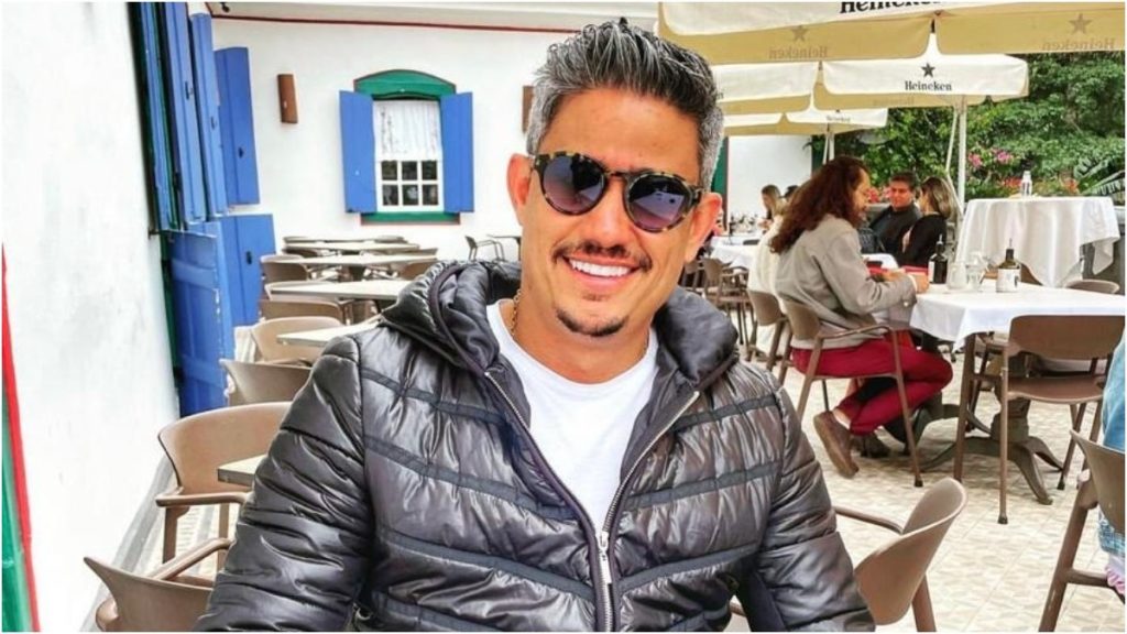 jovem encomenda susto