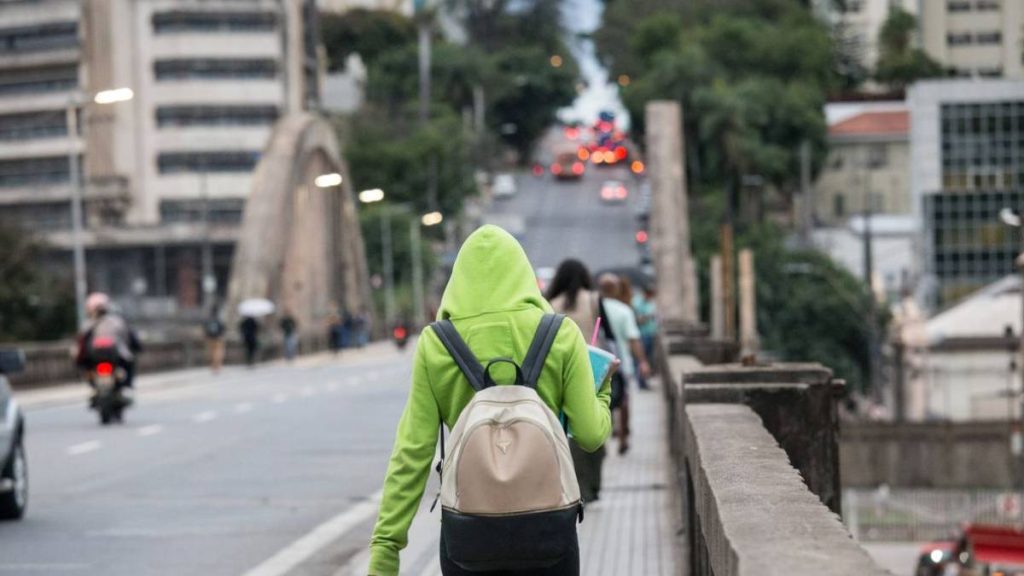 tempo frio em BH