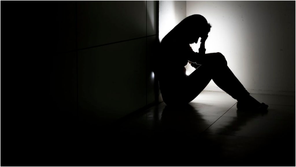 empregada depressão