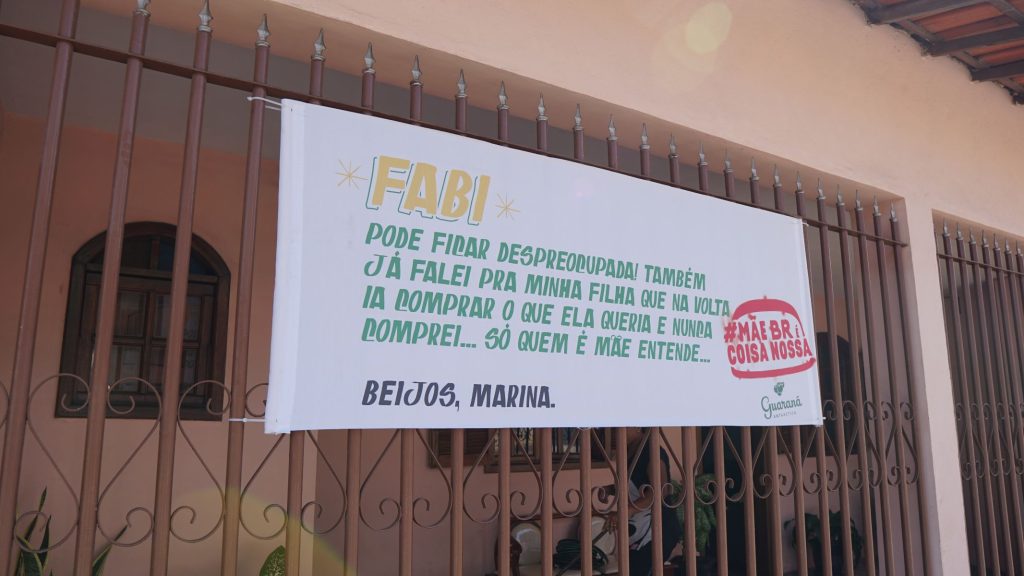 'Confissões de mães': Campanha de Guaraná Antarctica ouve histórias de mães em troca de pizza e refrigerante 2