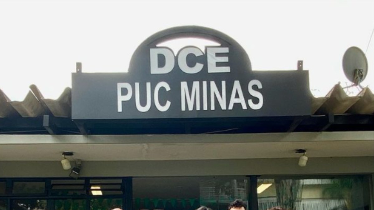 DCE PUC Minas
