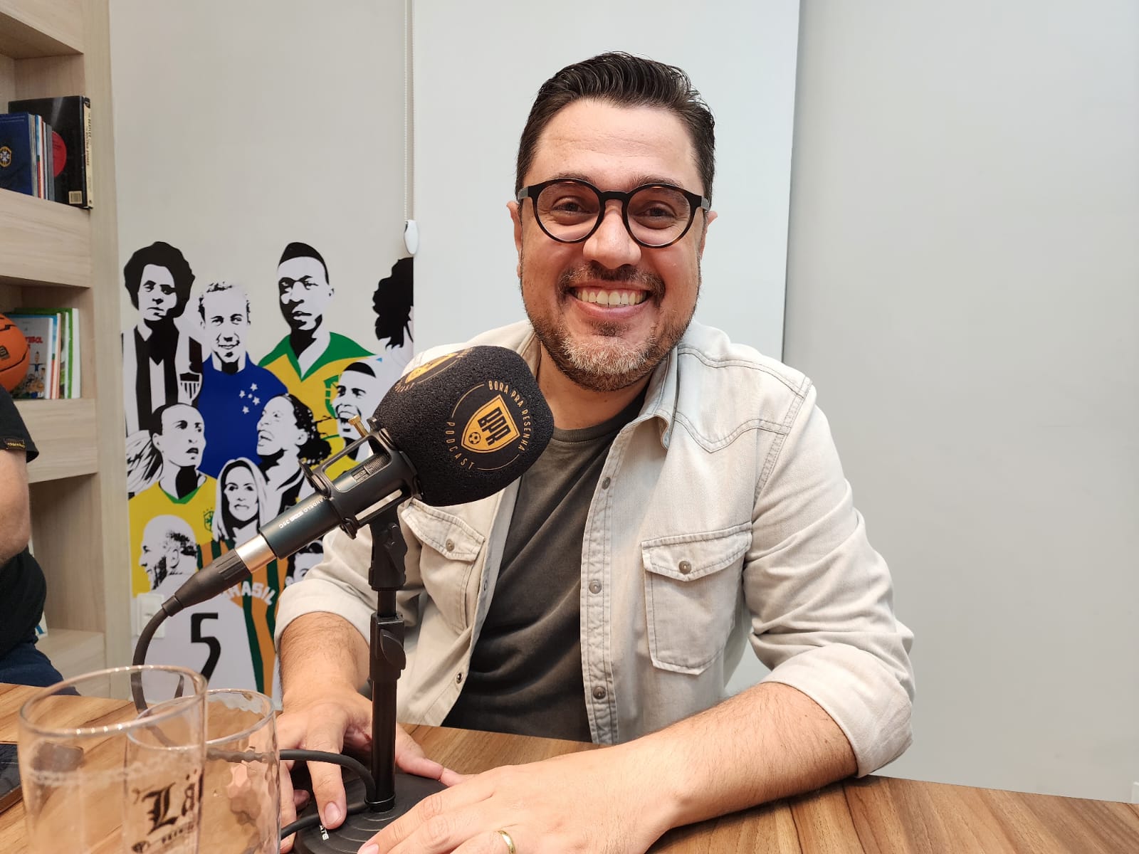 Léo Figueiredo participa do Bora Pra Resenha Podcast