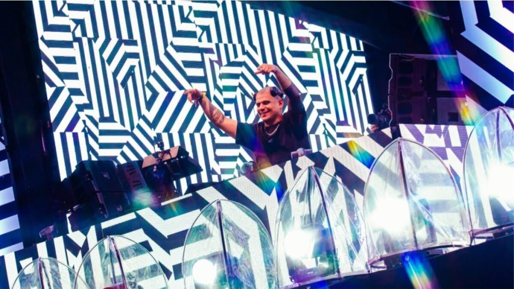 dj vintage culture tocando