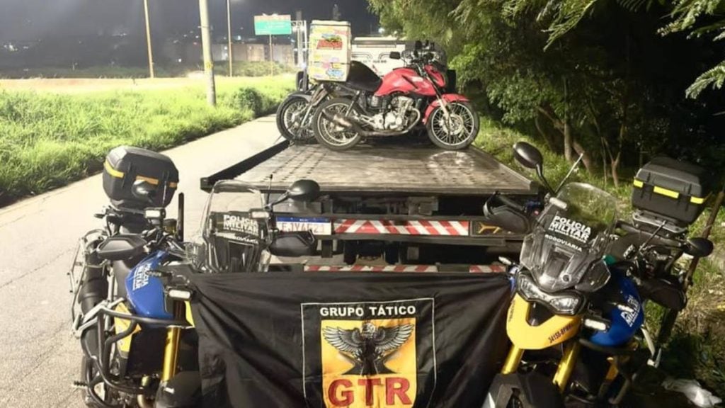 Motocicletas apreendidas rolezinho de moto PM