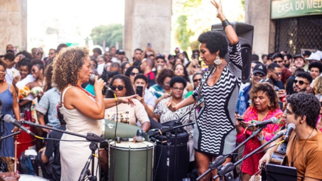 Samba na Praça