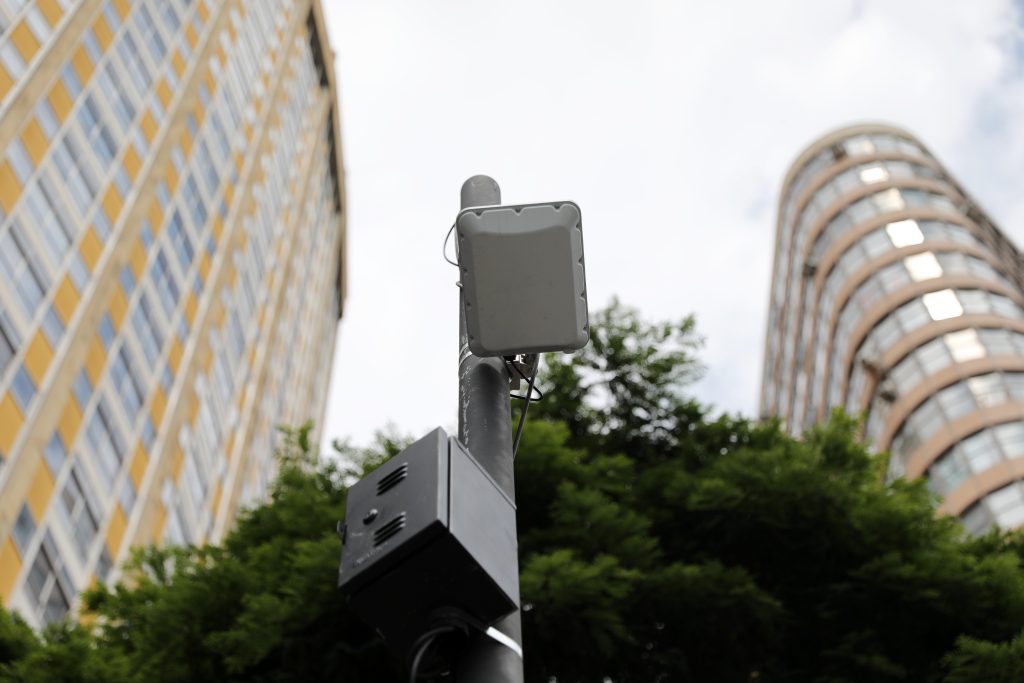 Programa de Inclusão Digital da PBH garante internet gratuita nas vilas e favelas e pontos de wi-fi pela cidade 2