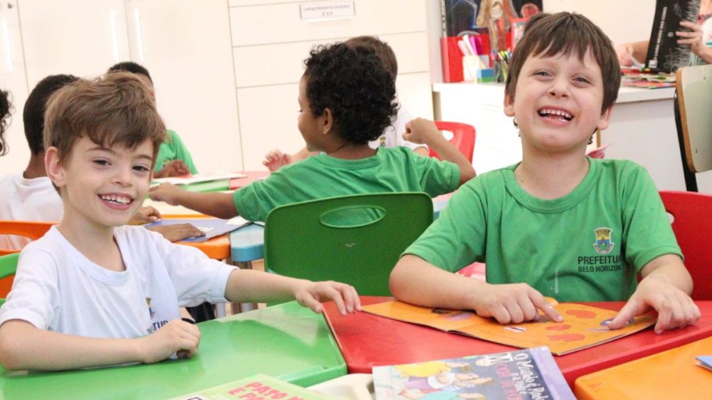 Prefeitura de Belo Horizonte reforça compromisso com a educação