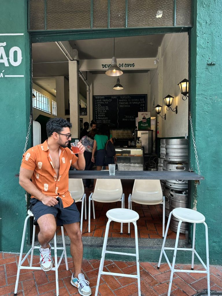 Mesa preferida do bar do tião