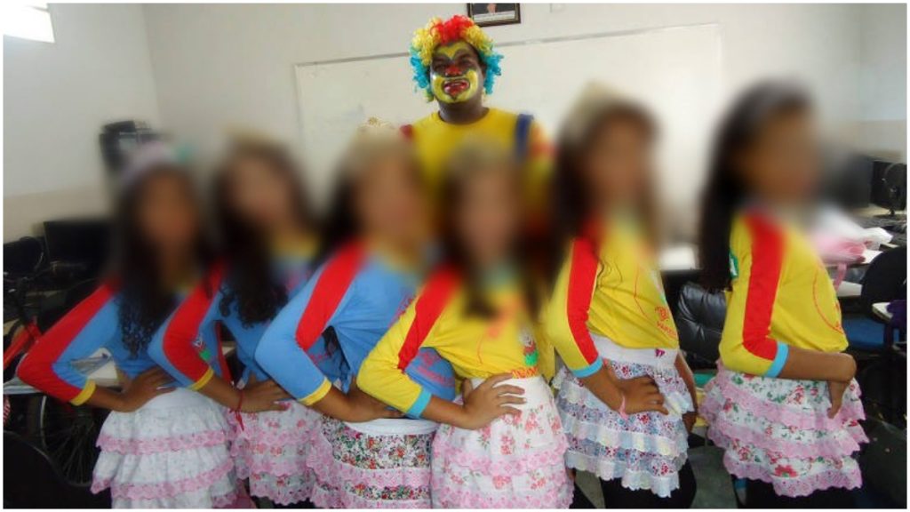 homem preso estupro crianças