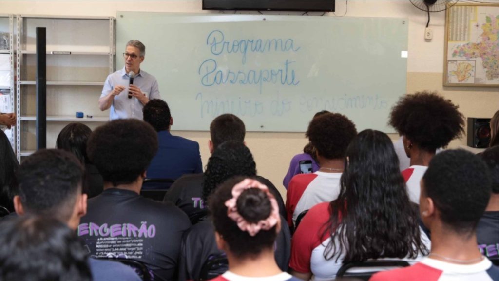 romeu zema projeto intercâmbio alunos rede estadual mg