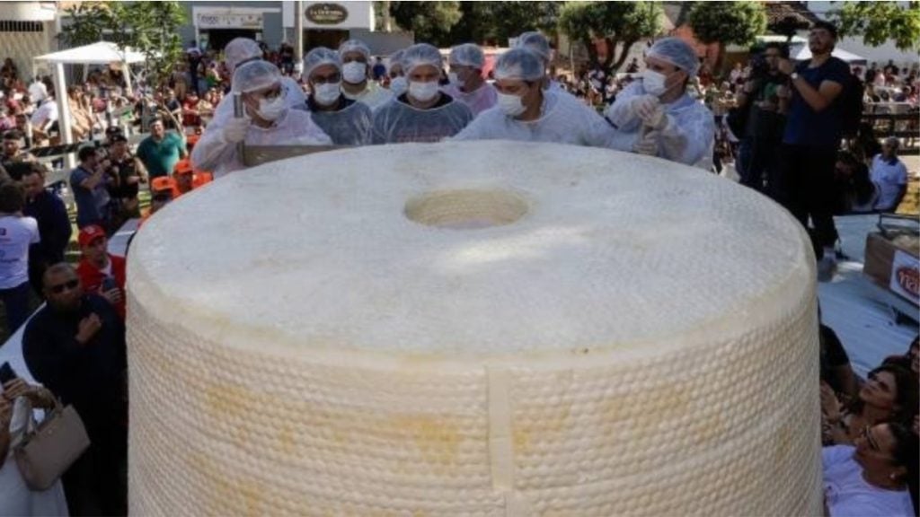 recorde de maior queijo do mundo ipanema
