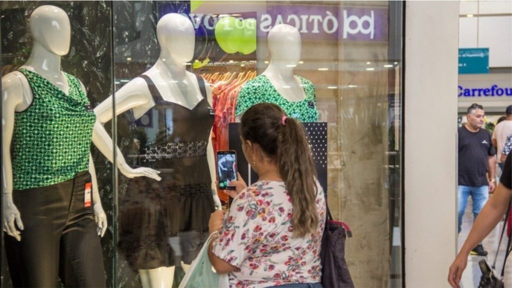 Comércio de BH poderá abrir no feriado de Finados