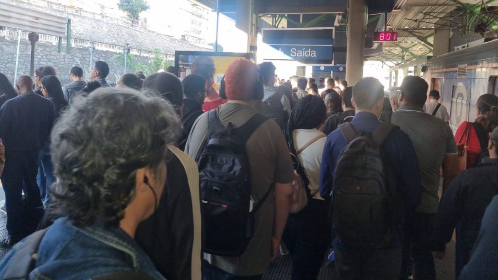 metro bh lotado